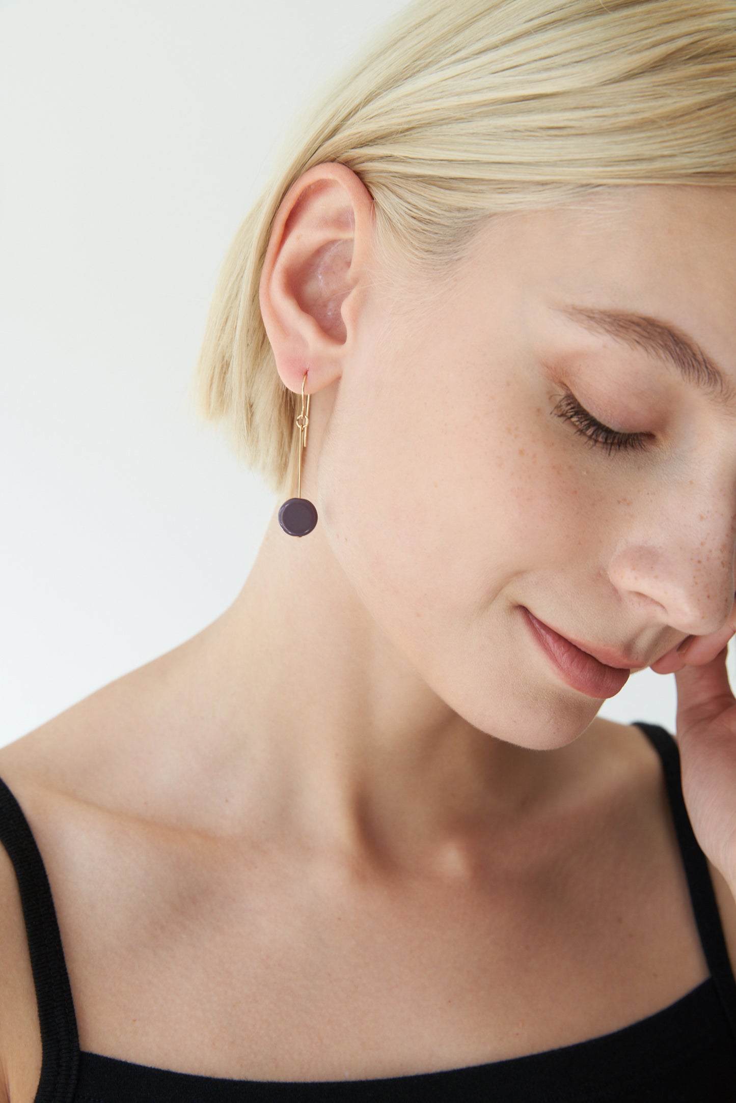 Ronni Kappos Circle Earrings Mauve
