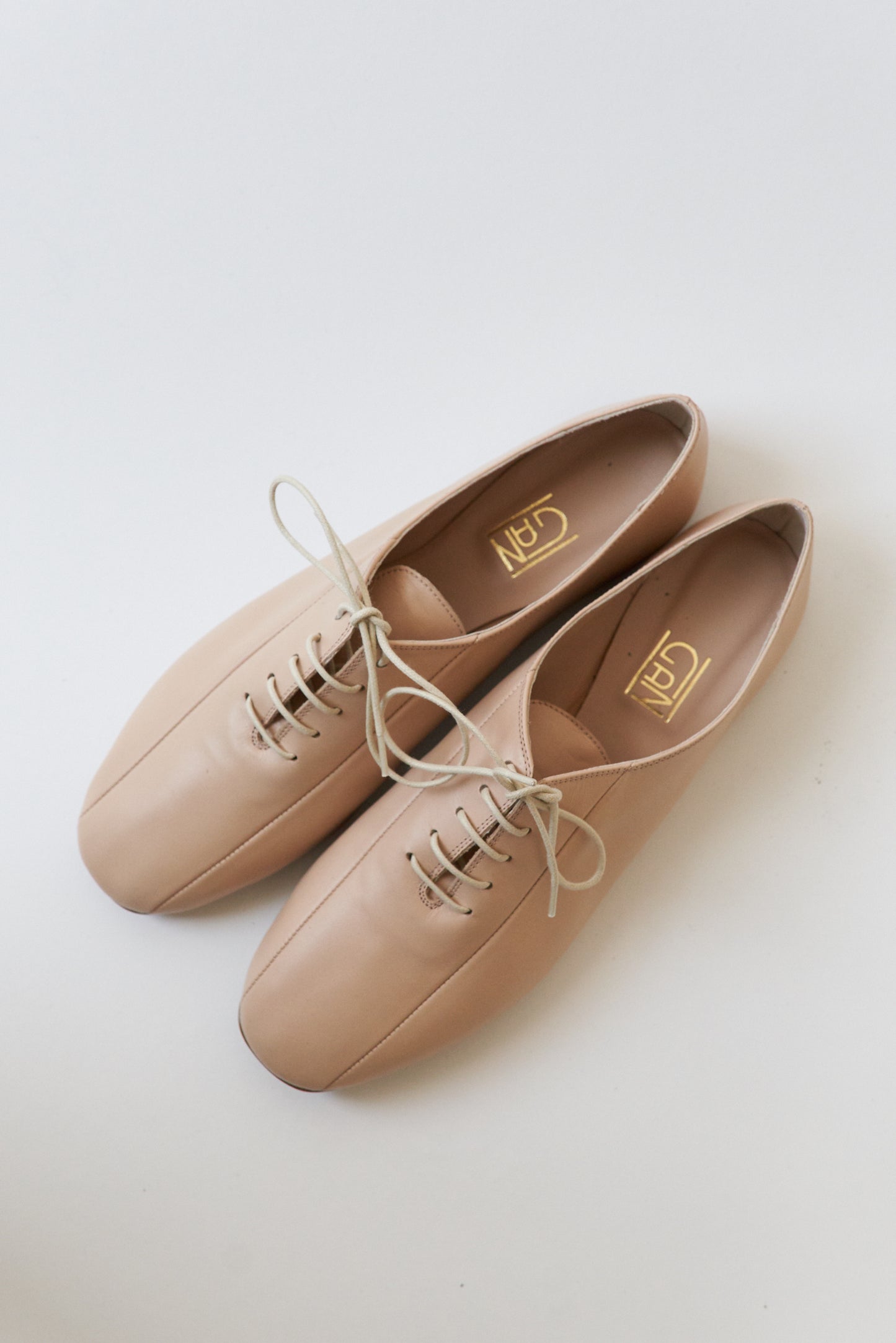 Gan Bowler Bare