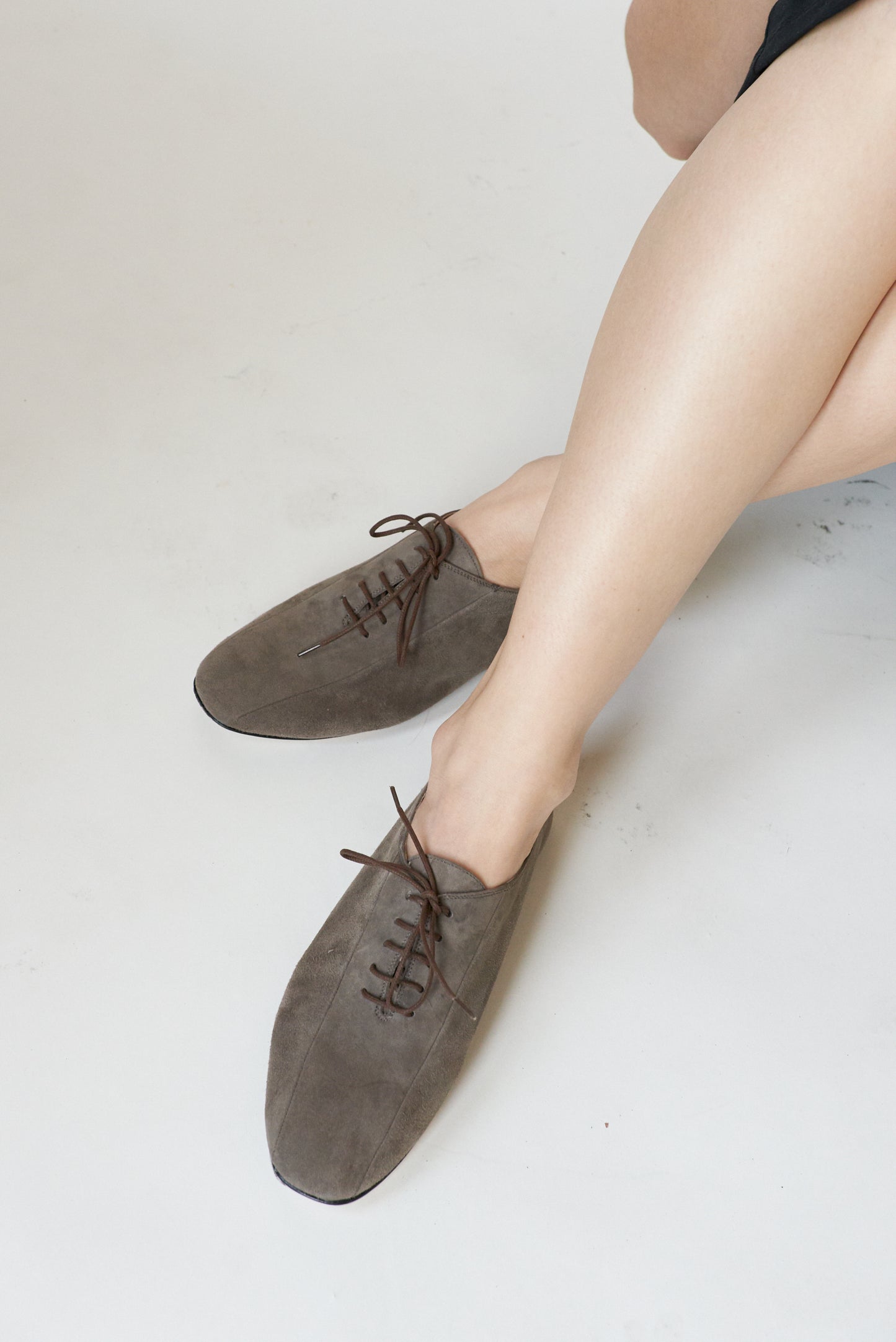Gan Bowler Grey Suede