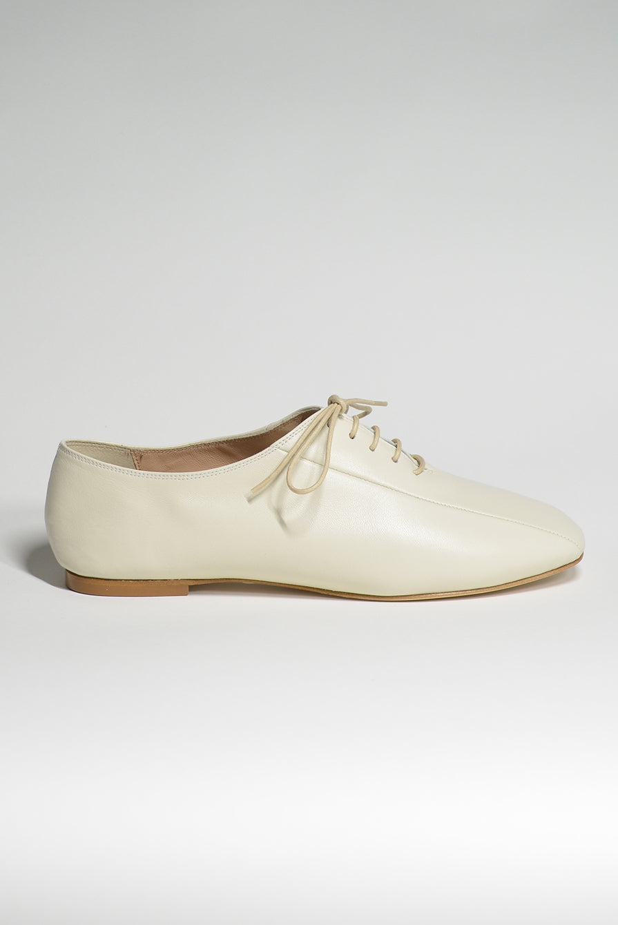 Gan Bowler Off White