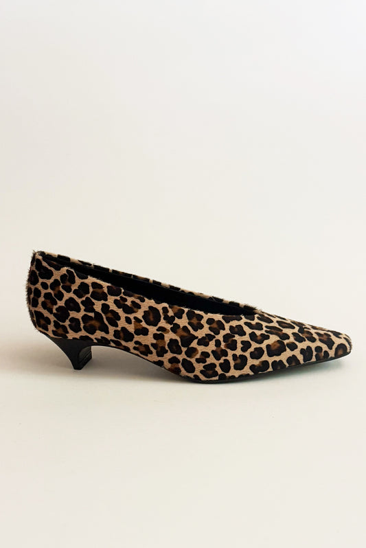 Halmanera Fern Animal Print